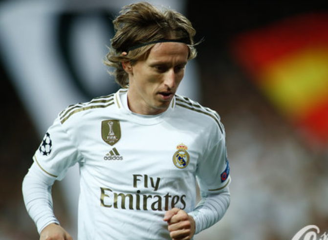 密尔瓦基酿酒人主帅克雷格·康塞尔重金加盟死敌芝加哥小熊，引发两城争端